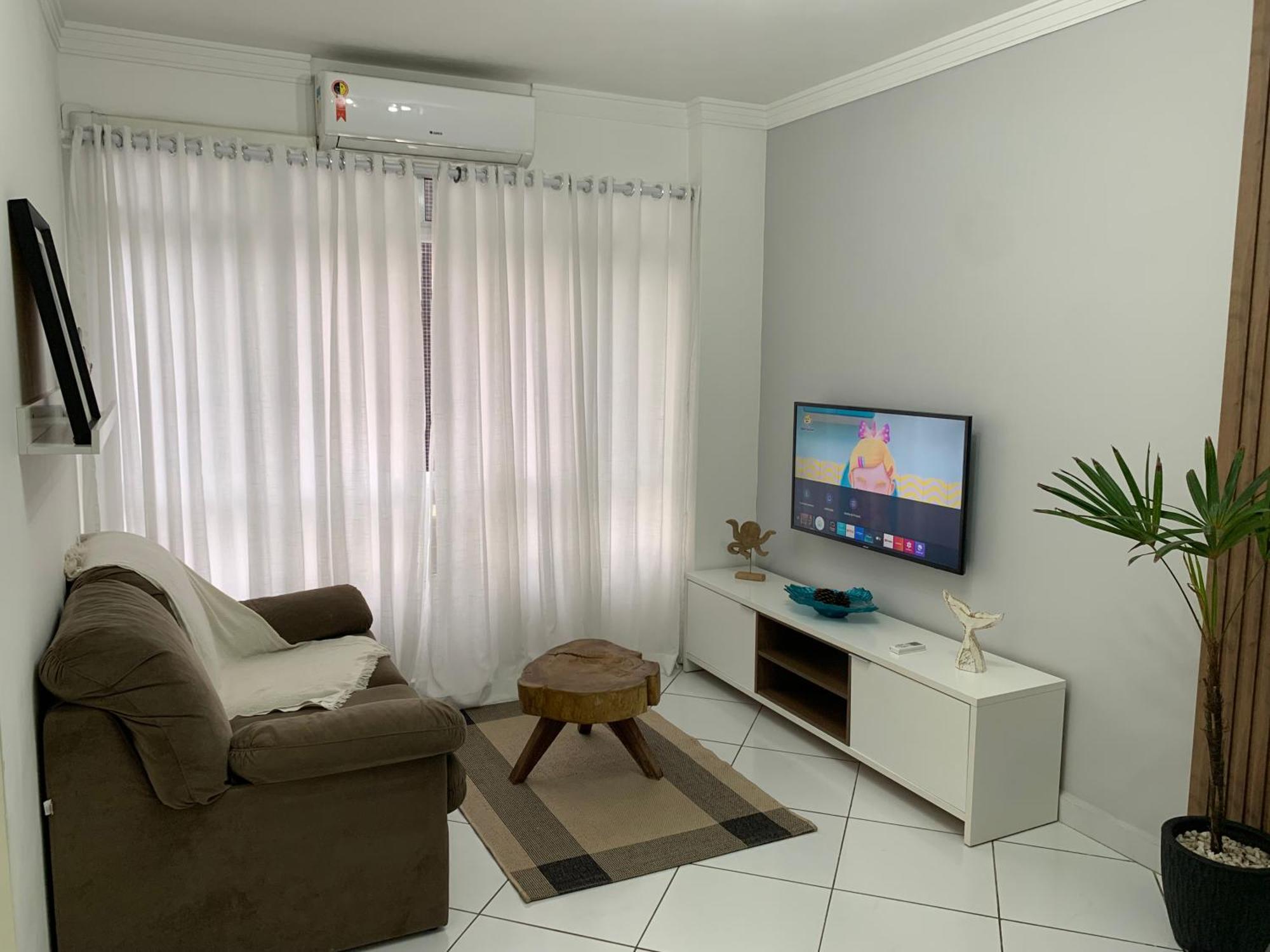 Apartamento Em Santos No Gonzaga Em Frente A Praia Экстерьер фото