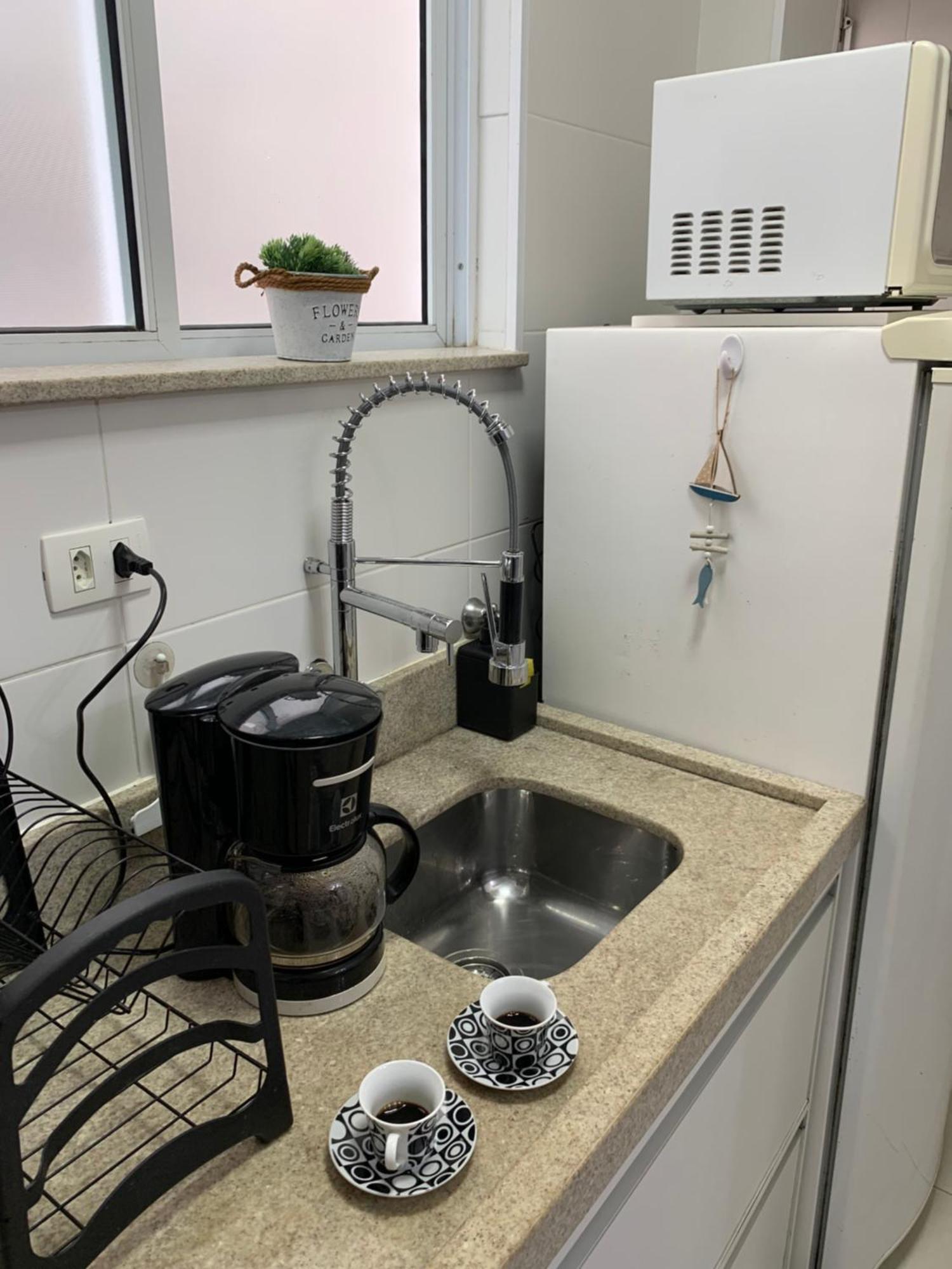 Apartamento Em Santos No Gonzaga Em Frente A Praia Экстерьер фото